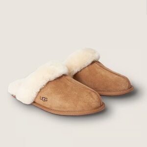 UGG SCUFFETE SLIPPER CHESTNUT - 6
